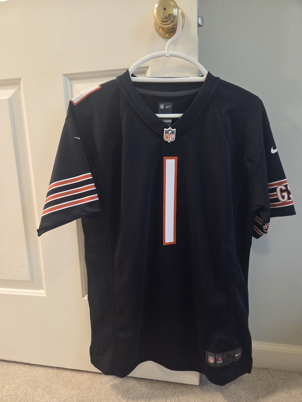 Nike NFL Youth Navy Blue Chicago Bears Football Jersey - Justin Fields #1